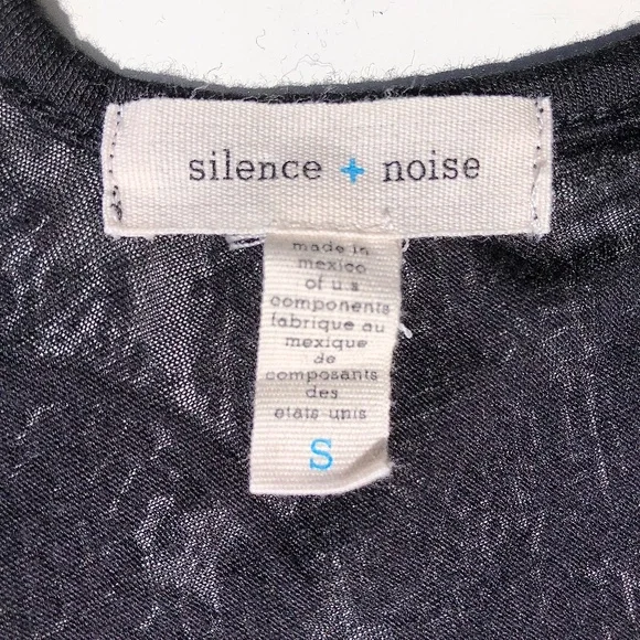 Silence + Noise Tank Top Women Small Spaghetti Strap Sleeveless Black Lace Print - Picture 10 of 11